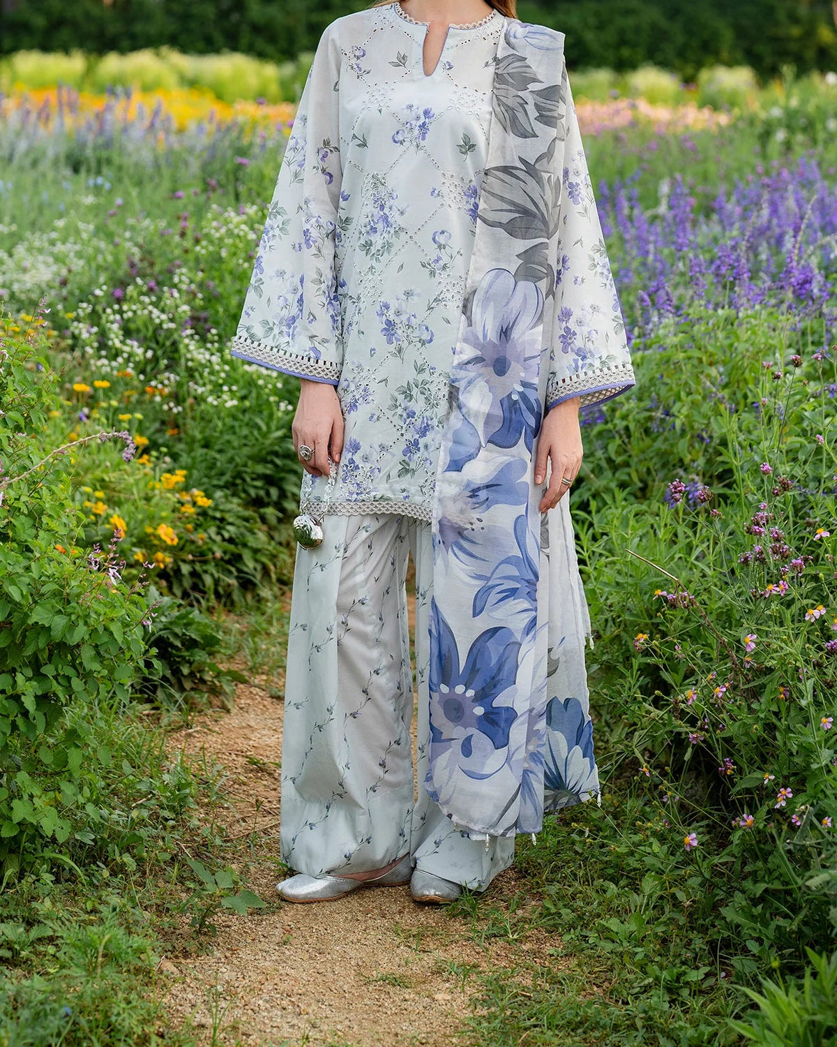 Baroque EMBROIDERED PRINTED LAWN – UF-4223