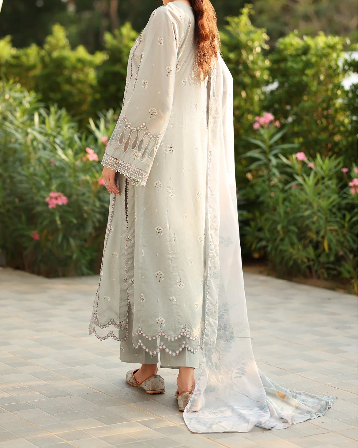 Baroque DIGITAL PRINTED LAWN UF-4243