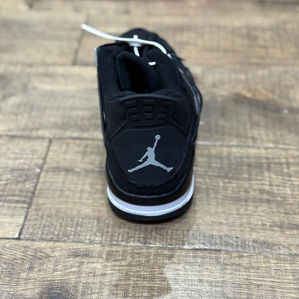 Nike Air Jordan 4